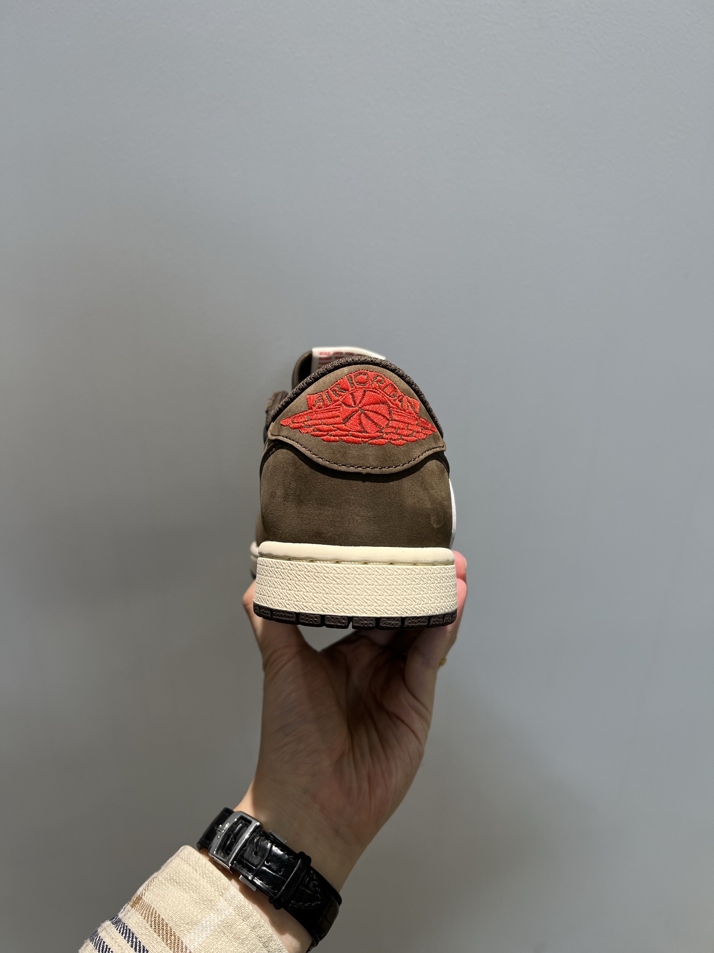 talon Air Jordan Wings rouge