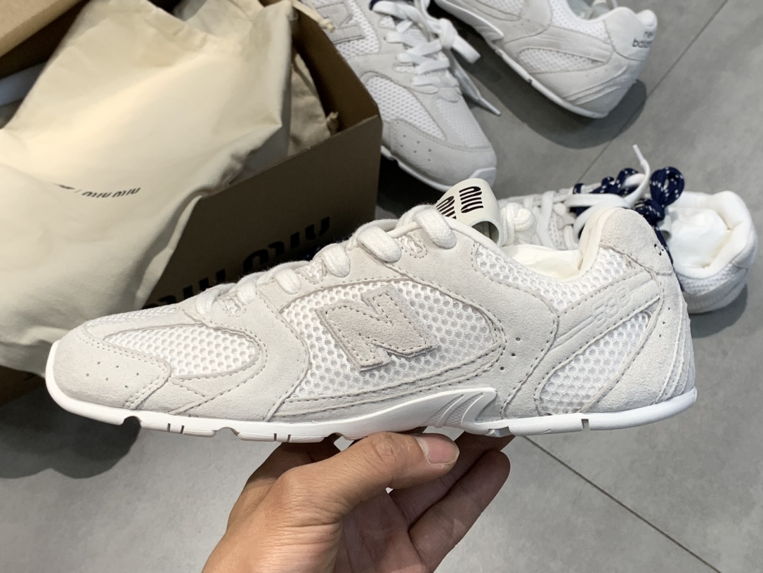 New Balance 530 SL x Miu Miu