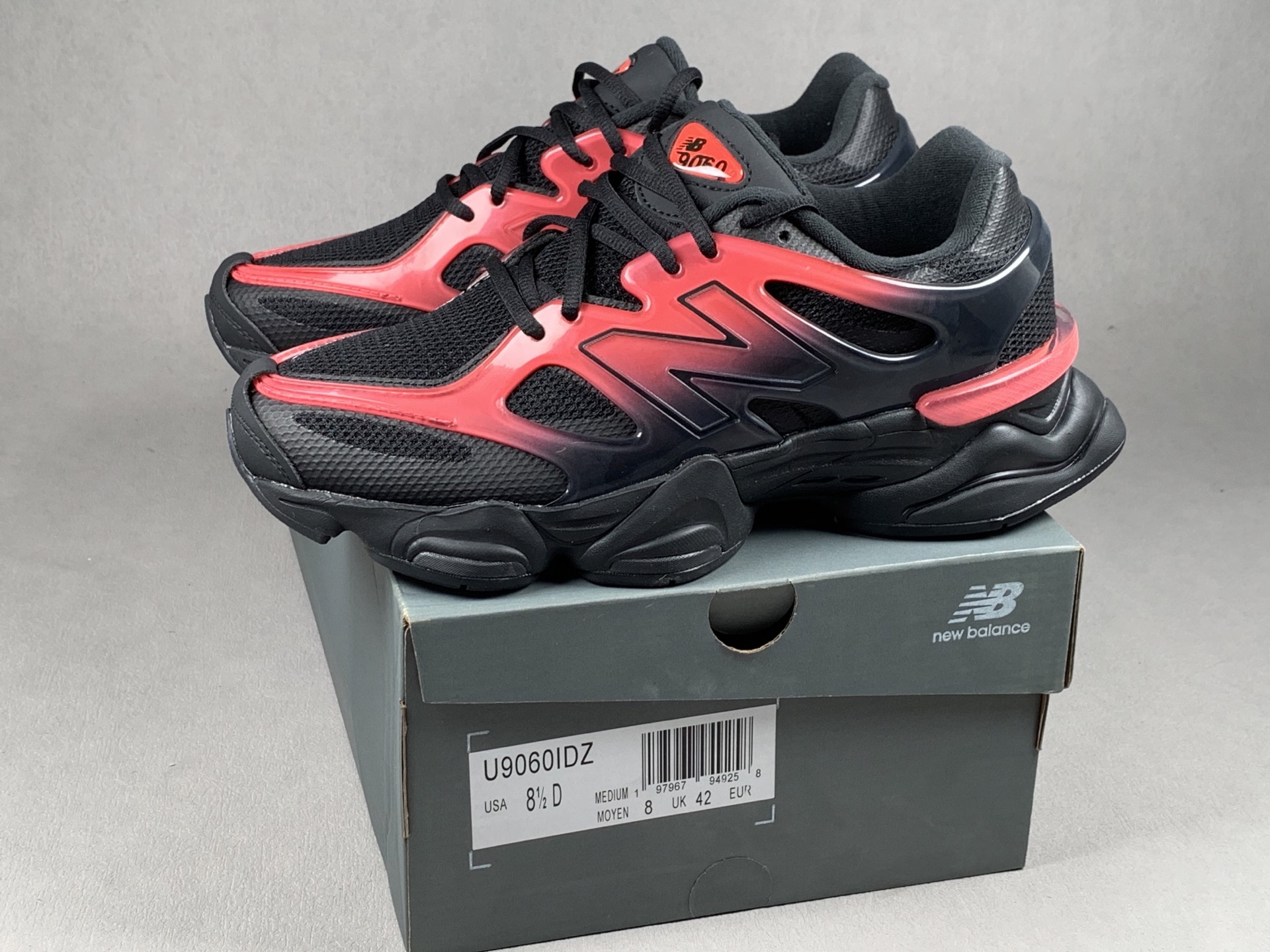 New Balance 9060