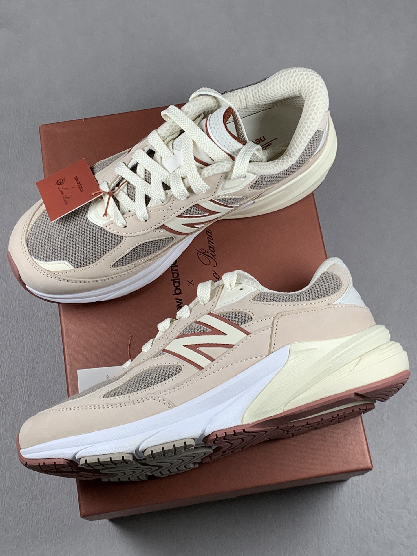paire sur boîte
