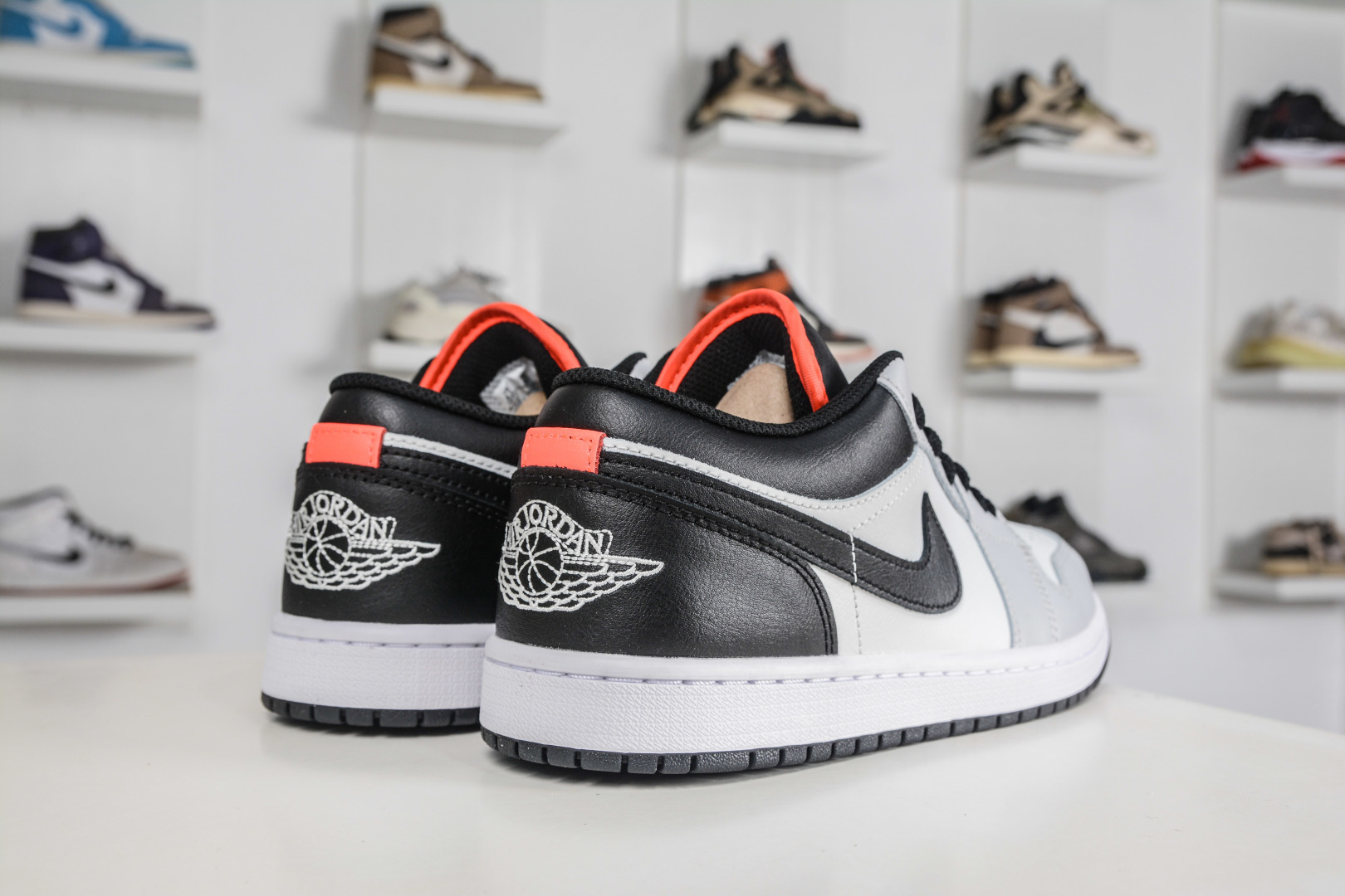talons trois-quarts