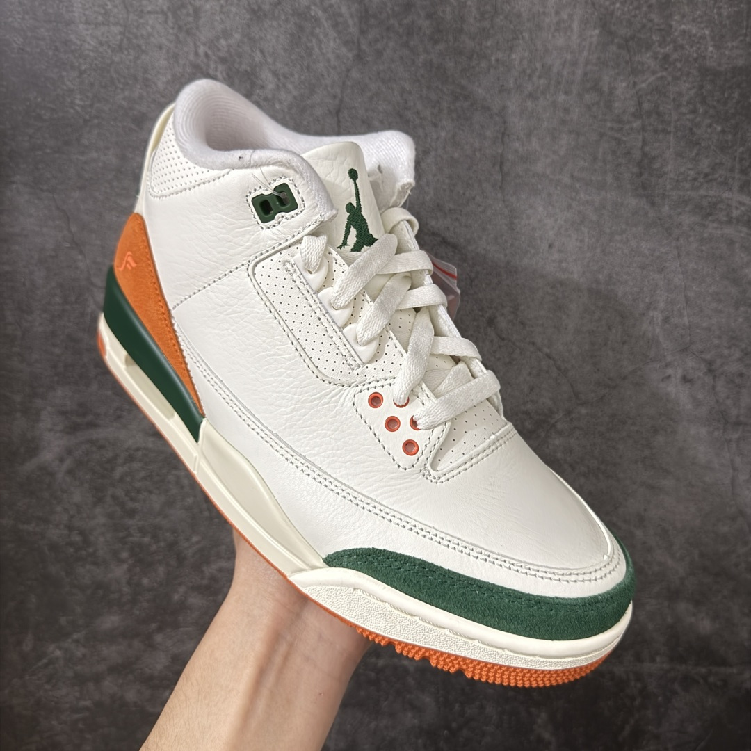vue trois-quarts avant, languette Jumpman verte