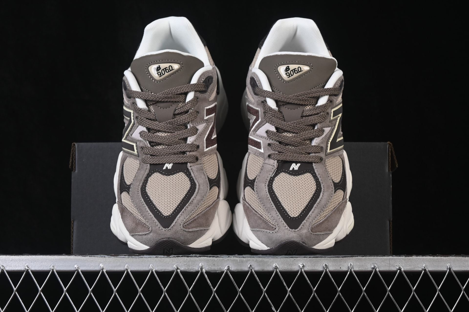 paire vue de face