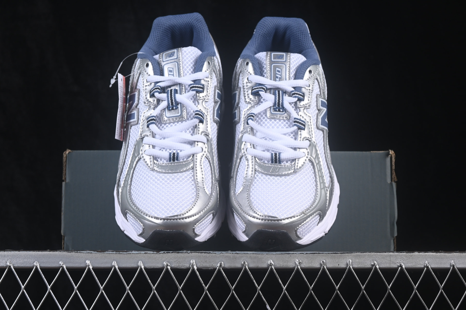 paire vue de face