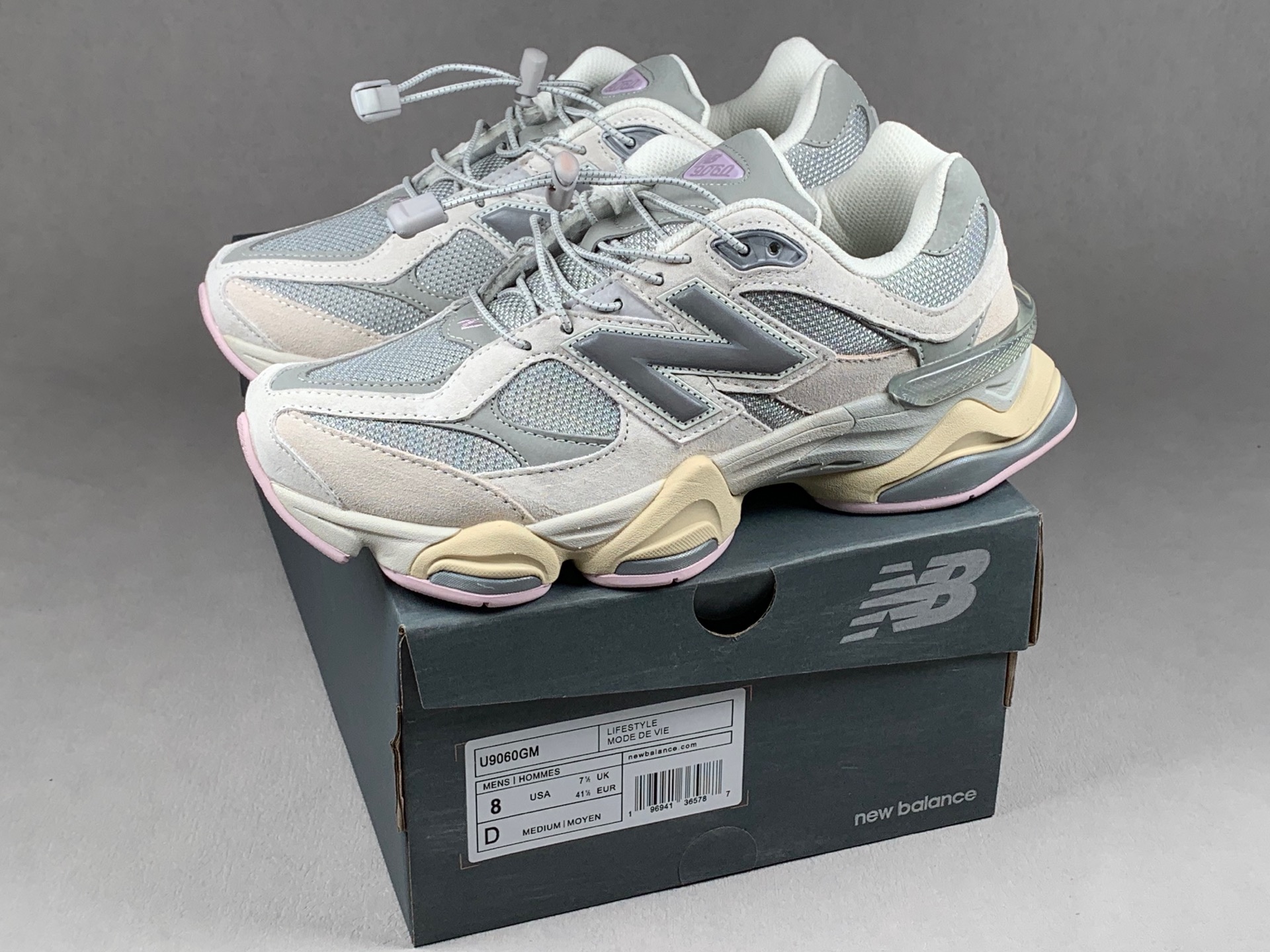 paire sur boîte U9060GM